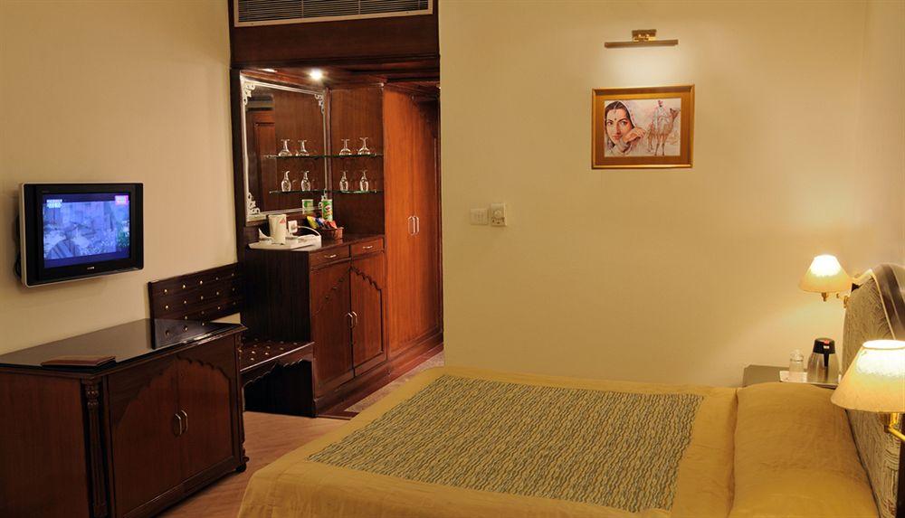 Hotel Maharaja Regency Ludhiana Eksteriør billede
