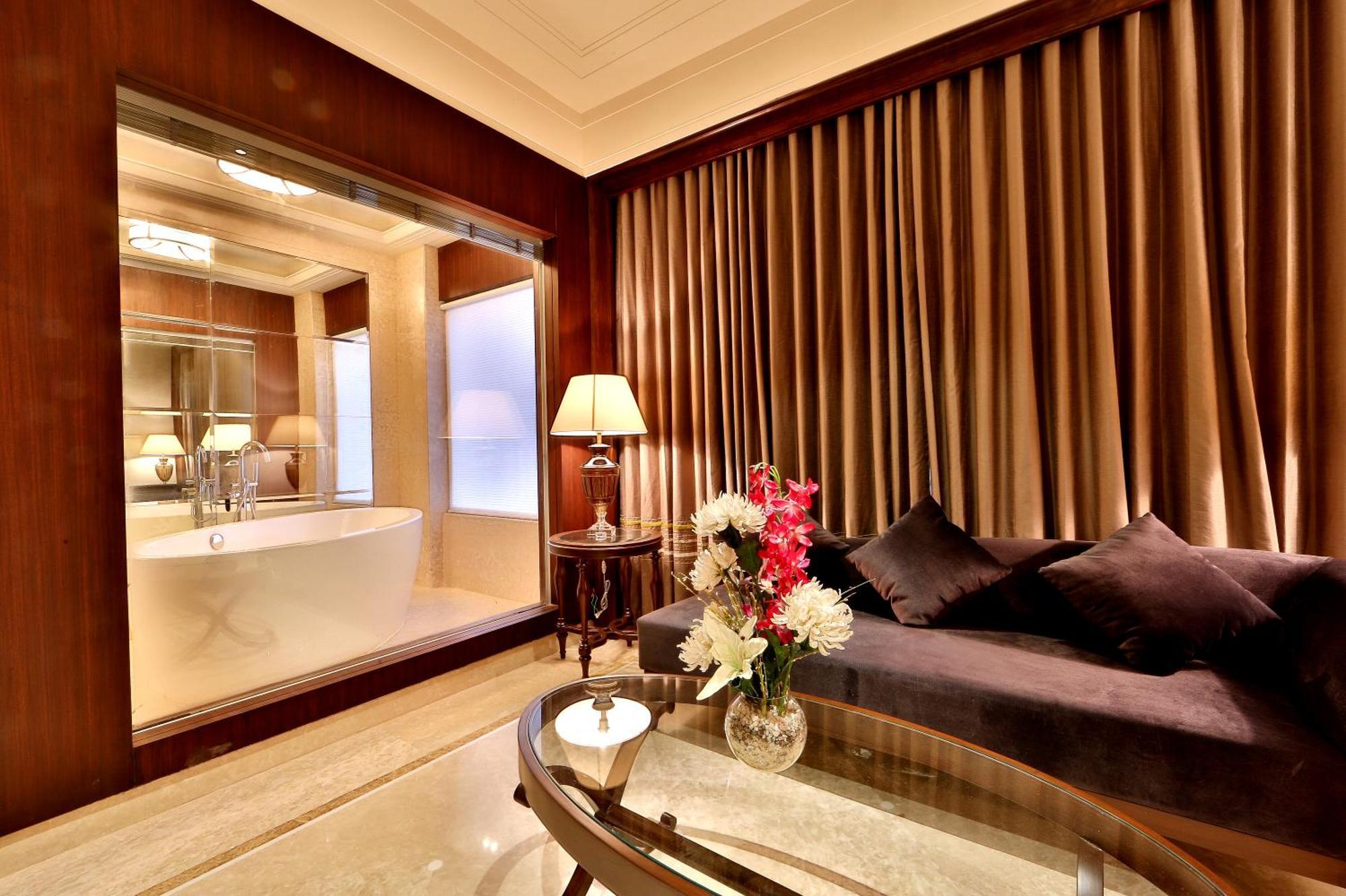 Hotel Maharaja Regency Ludhiana Eksteriør billede