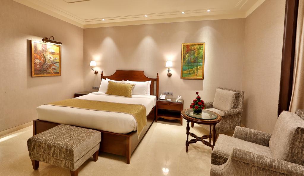 Hotel Maharaja Regency Ludhiana Eksteriør billede